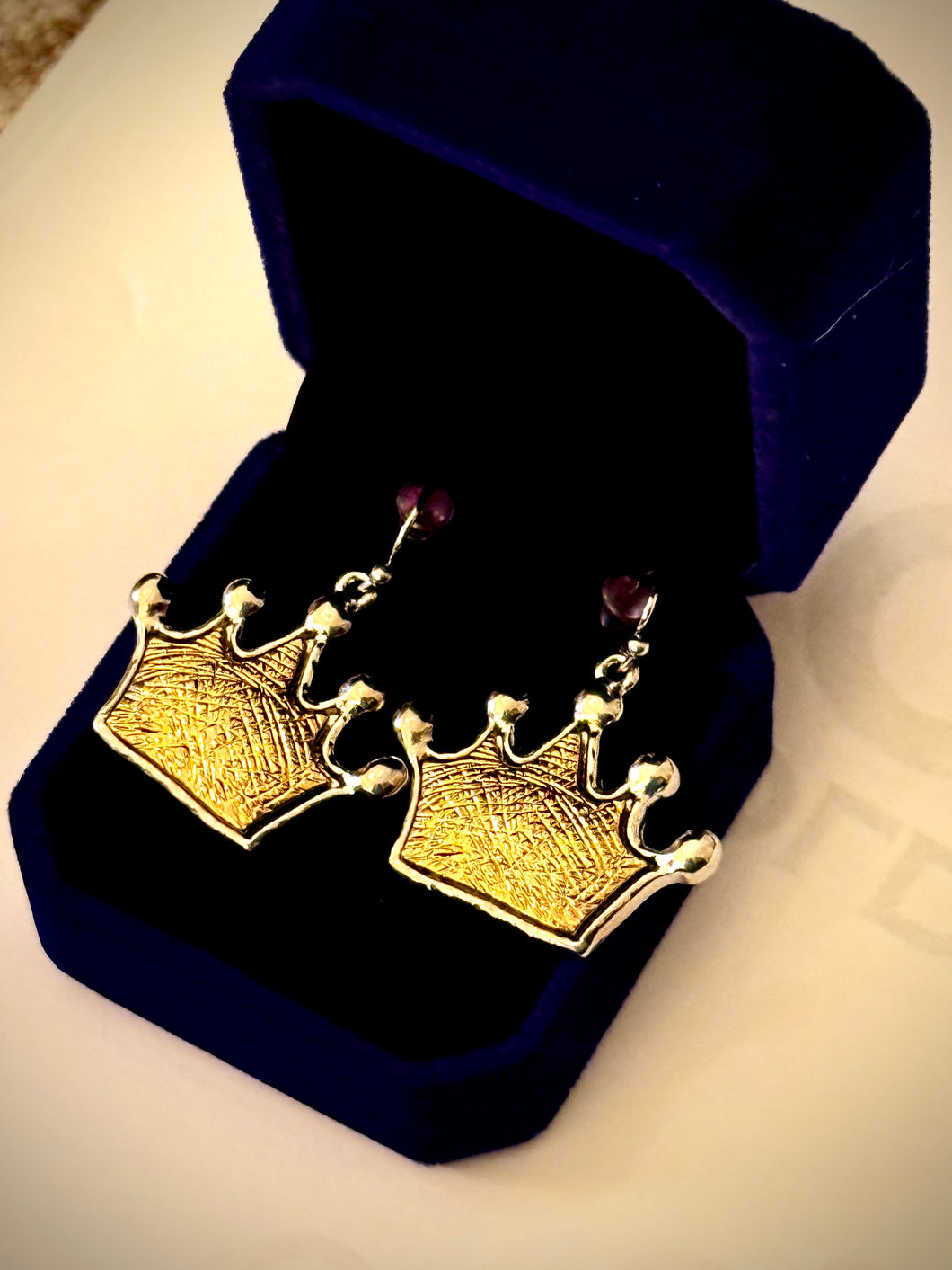 Earrings Gold Crown trimmed in Silver